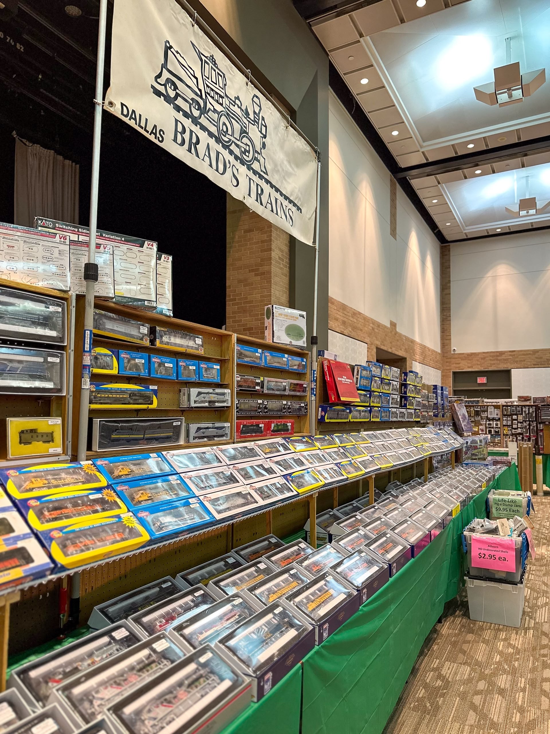 Explore the Vendor Hall